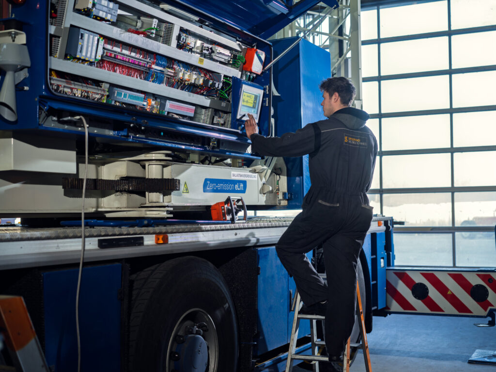 Spierings Aftersales - Service desk